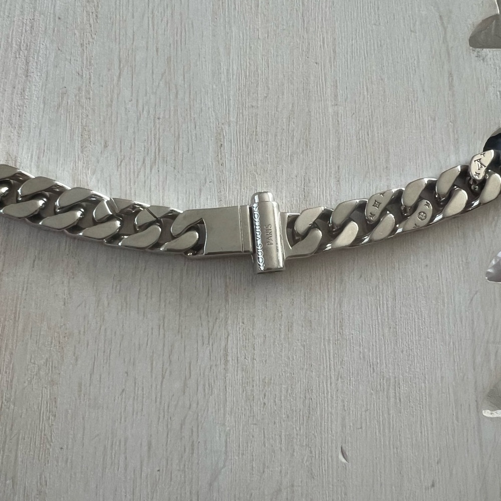 Sale 🔥 Louis Vuitton Unisex monogram Metal thick Chain Necklace - Picture 4 of 10